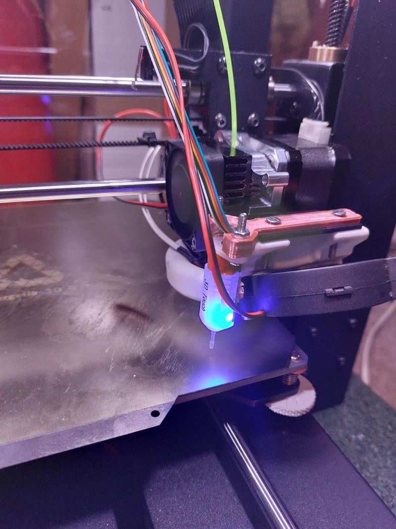 BLTouch attached to 3D printer